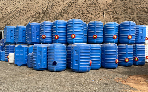 雨水收集与利用：万科华洁雄关区塑料桶提供创新解决方案