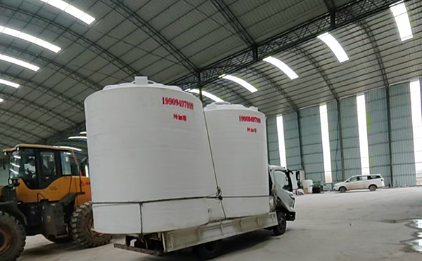 特加厚雄关区塑料大桶装车运输交付实录